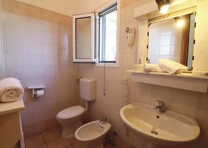 Pensjonat Casa Fragola Torre Santo Stefano In 3 Places